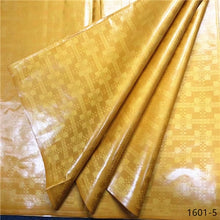 Charger l&#39;image dans la galerie, 5 Yards Bazin Riche dentelle tissu 100% coton nigérian femmes
