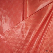 Charger l&#39;image dans la galerie, 5 Yards Bazin Riche dentelle tissu 100% coton nigérian femmes
