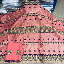 Charger l&#39;image dans la galerie, Bazin riche tissu avec écharpe avec perles cordon dentelle tissu guinée brocart tissu pour mariage LX031408
