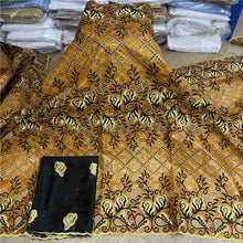 Charger l&#39;image dans la galerie, Bazin riche tissu avec écharpe avec perles cordon dentelle tissu guinée brocart tissu pour mariage LX031408
