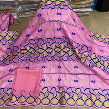 Charger l&#39;image dans la galerie, Bazin riche tissu avec écharpe avec perles cordon dentelle tissu guinée brocart tissu pour mariage LX031408
