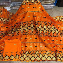 Charger l&#39;image dans la galerie, Bazin riche tissu avec écharpe avec perles cordon dentelle tissu guinée brocart tissu pour mariage LX031408
